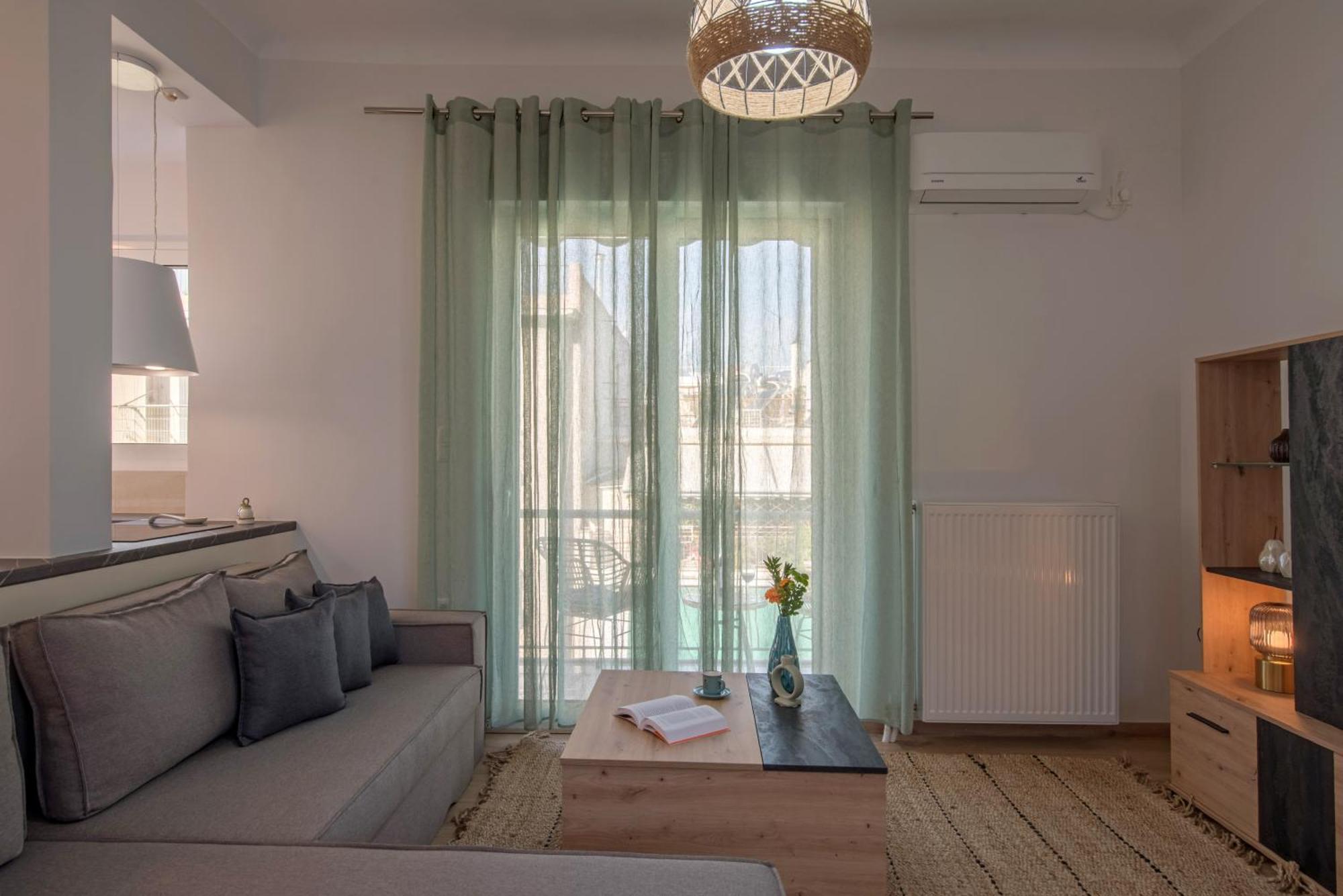 Acropolis View Apt In Koukaki Athena Bagian luar foto